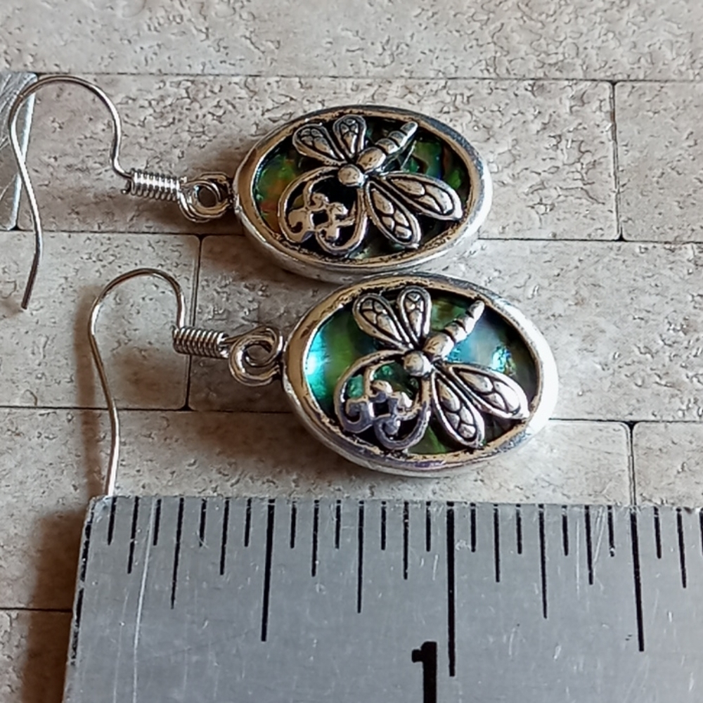 Dragonfly Abalone Shell Silver Tone Oval Earrings - Picture 4 of 4